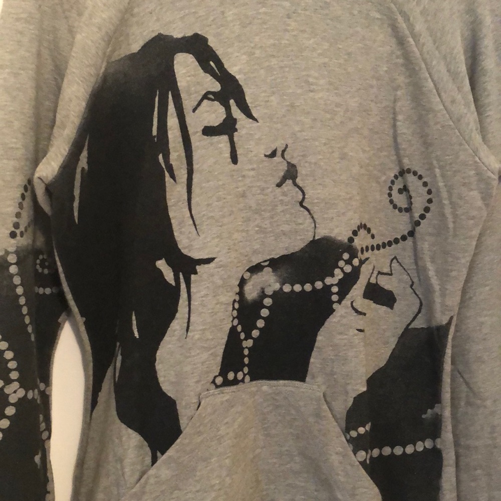 Grey hoodie with print of woman